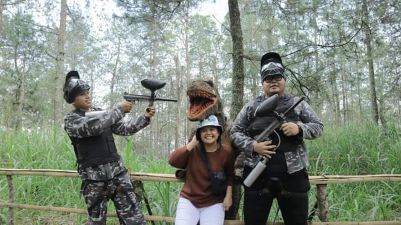 Lawu Forest Camp Sarangan Bagian luar foto